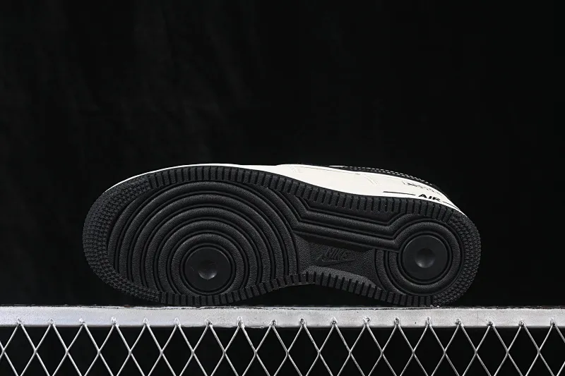 All Categories Nk Air Force 1 Air Force Series Nk Air Force 1 Low Air Force Low Nike Air Force 1'07 Low Beige White Black Contrast Color Air Force One Low Casual Sneakers DW8806-001